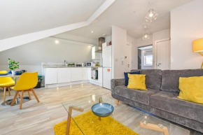 Wyndham Crescent- Stylish Apartment in Trendy Pontcanna